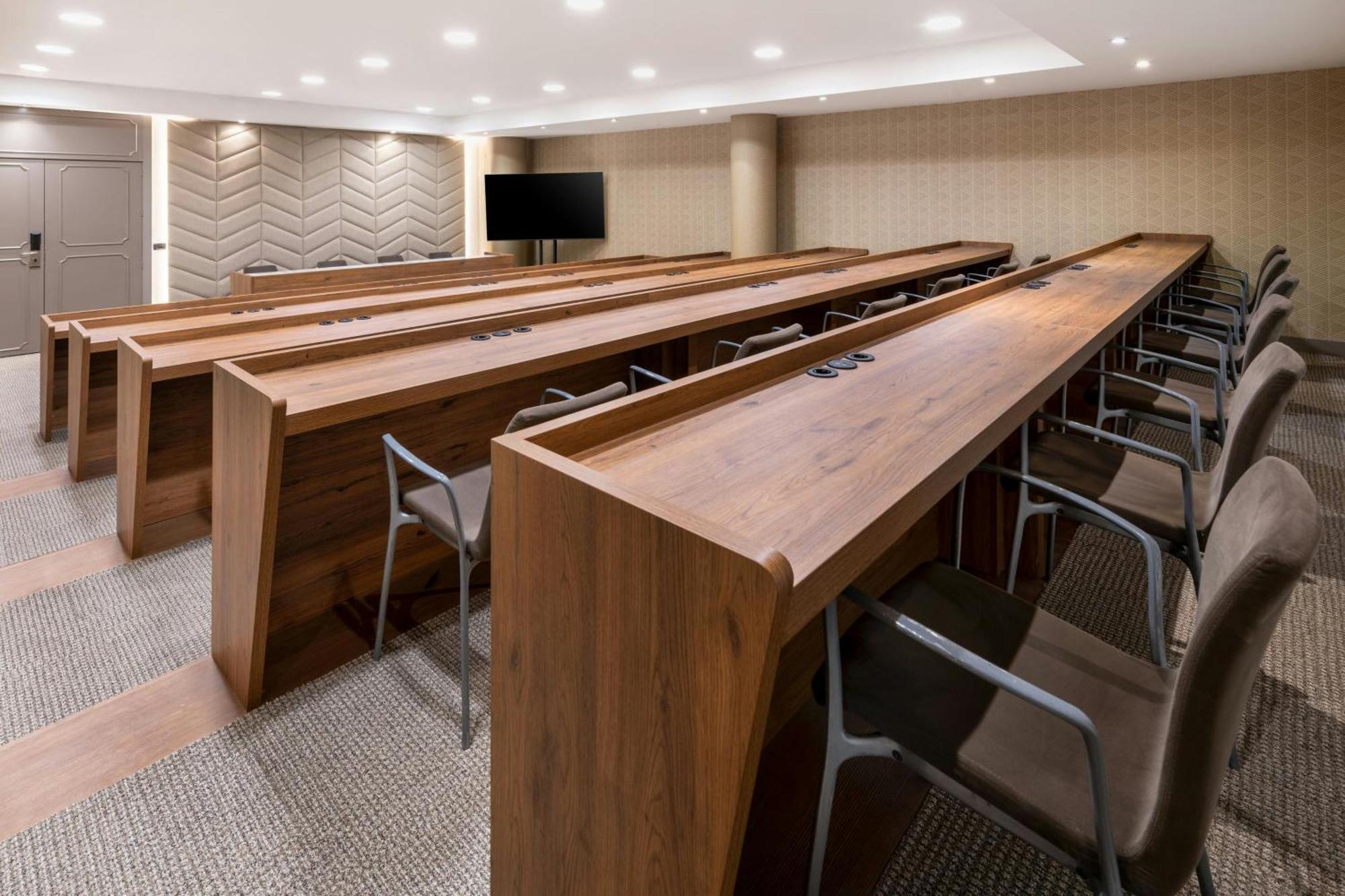 Ac Ciudad De By Marriott 4*