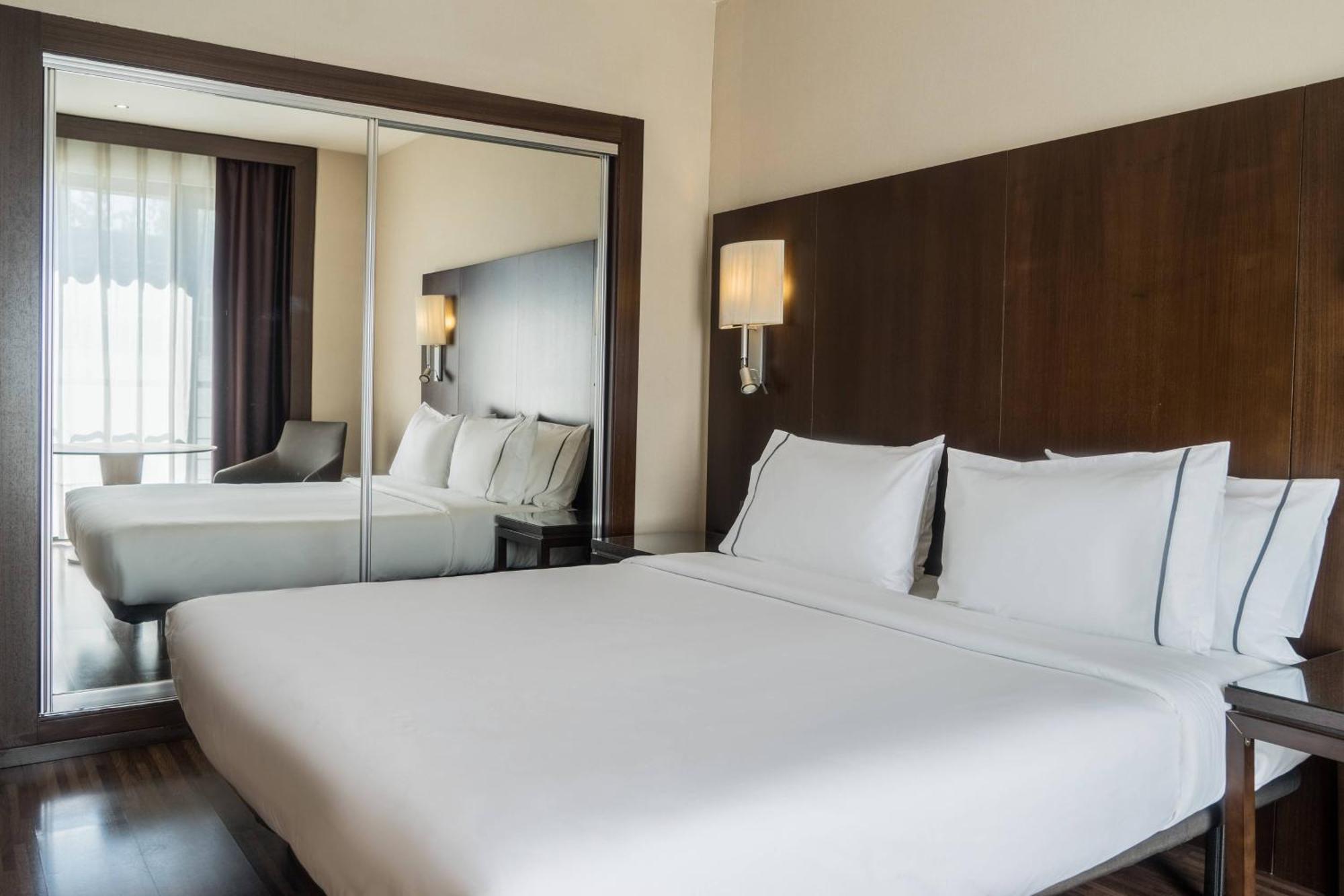 Hotel Ac Ciudad De By Marriott 4*