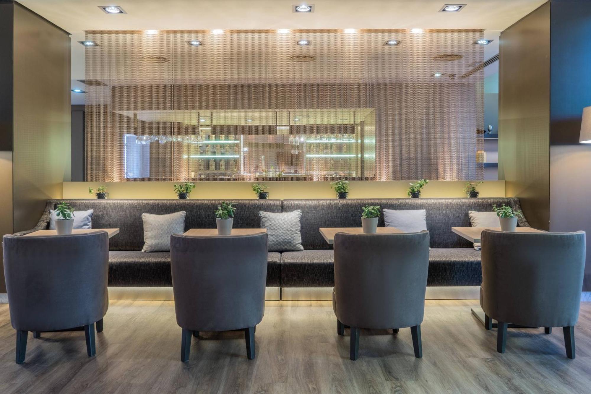 Hotel Ac Ciudad De By Marriott Sevilla